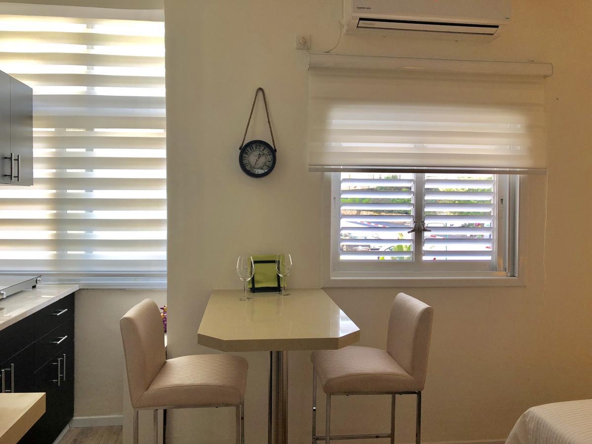 Studio Apartment In Bat-Yam Bat Yam Eksteriør bilde