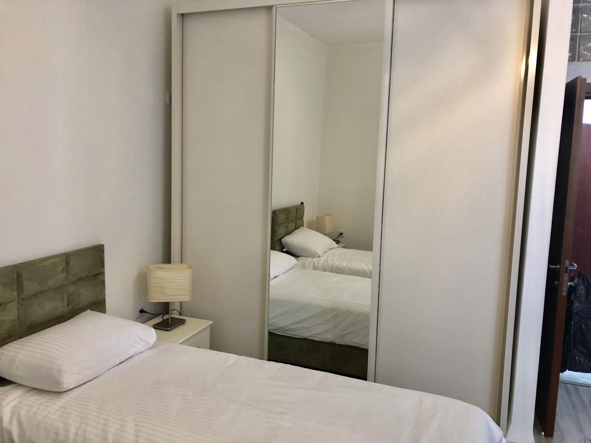 Studio Apartment In Bat-Yam Bat Yam Eksteriør bilde